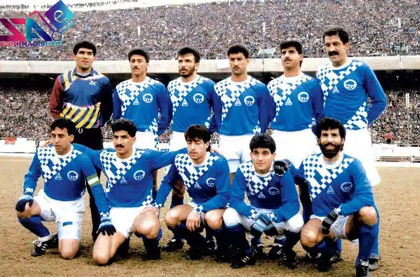 💙 معرفی لباس های استقلال تهران از ابتدا تا به حال 💙 + عکس لباس قدیمی استقلال