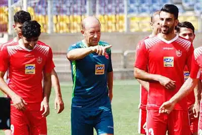 به بهانه پوکر پرسپولیس : بررسی تاریخچه قهرمانی های پرسپولیس در لیگ برتر کالدرون پرسپولیس