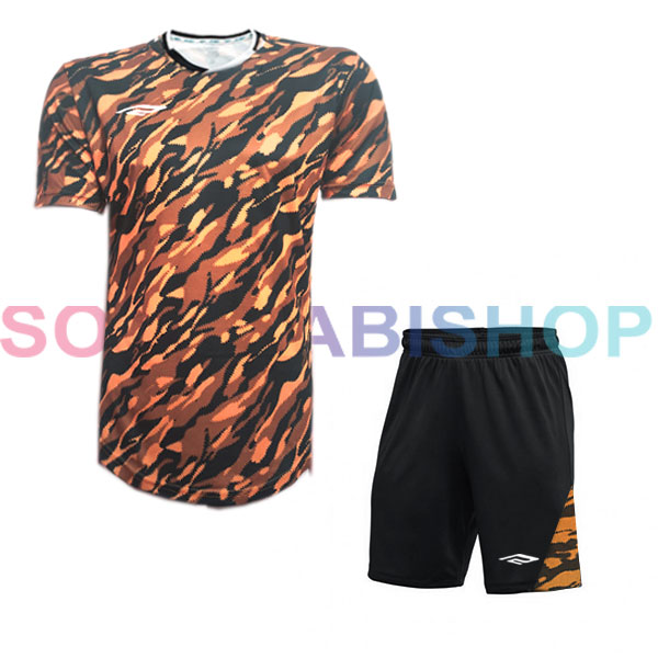 خرید لباس فوتبال تیمی نارنجی