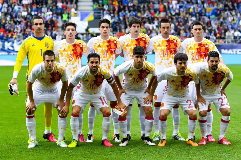 لباس های فوتبال اسپانیا