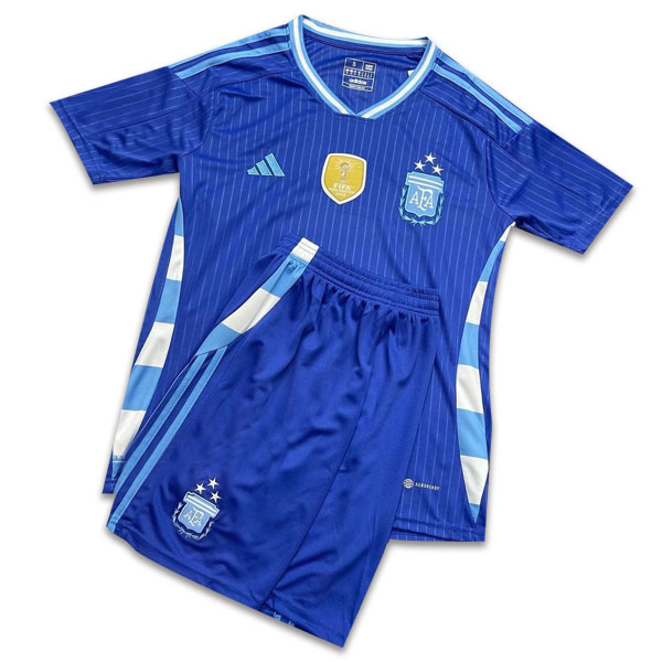خرید پیراهن و شورت دوم آرژانتین 2024