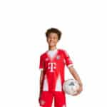 خرید پیراهن و شورت بایرن مونیخ