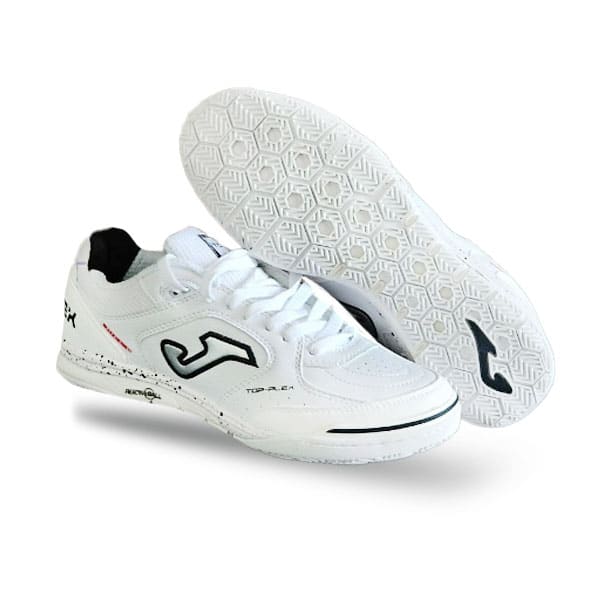 خرید کفش فوتسال جوما