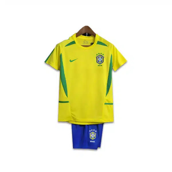 Brazil Baby Kit 2002 Yellow (1) خرید پیراهن برزیل بچه گانه 2002