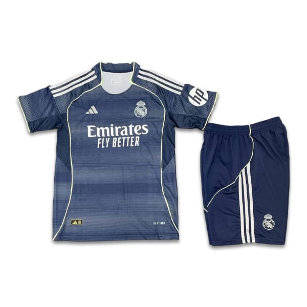 Real Madrid 2025 2026 jersey With Short (2)
